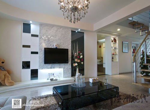 一百四十平復式 近11萬硬裝打造時尚簡約復式空間