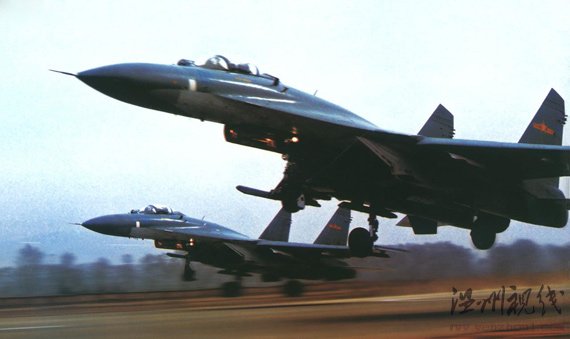 資料圖:中國空軍裝備的側(cè)衛(wèi)系列戰(zhàn)機(jī)