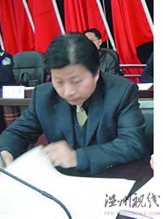 湖北石首事件被免官員疑違規復出