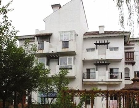 郭德綱首回應打人事件 大罵北京臺:弱智裝孫子