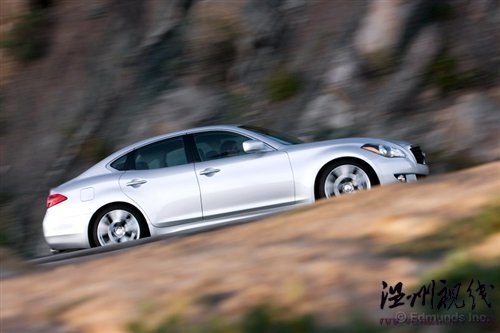 大號(hào)的G37 試駕2011款英菲尼迪-M37S 汽車之家 大號(hào)的G37 試駕2011款英菲尼迪-M37S 汽車之家
