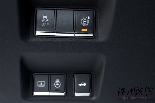 大號的G37 試駕2011款英菲尼迪-M37S 汽車之家 大號的G37 試駕2011款英菲尼迪-M37S 汽車之家