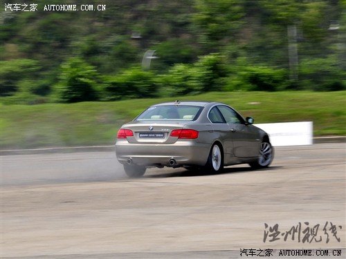 寶馬 寶馬(進口) 寶馬3系(進口) 2011款 335i雙門轎跑車