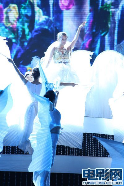 趙薇“飛天”造型