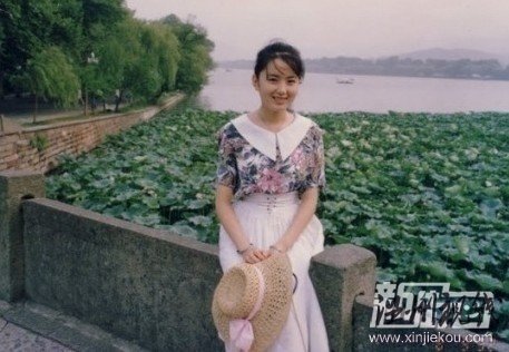 18年前西湖邊的一個女子