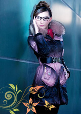 第一美腿女神李凡 時尚冬裝擋不住美體優美曲線