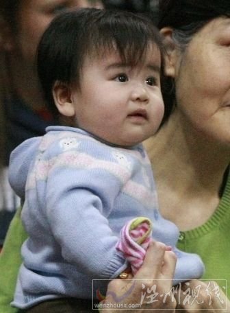 本賽季常規(guī)賽，姚明女兒現身豐田中心