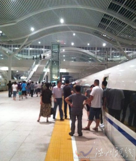 京滬高鐵運行10天后發生停運事故