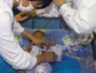 留守女童與奶奶尸體獨處7天未進食 生命垂危