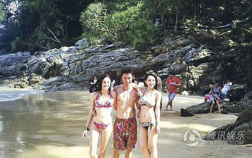 潘霜霜在泰國普吉島拍攝《貓人女王》外景