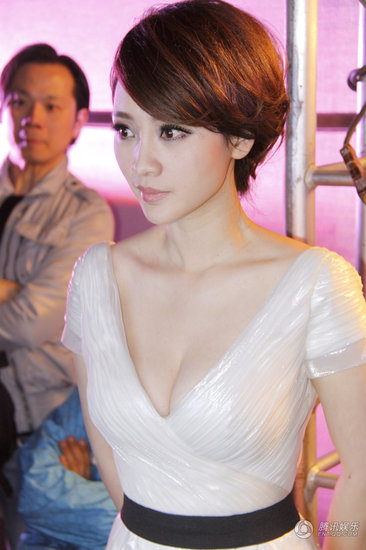圖集 柳巖驚艷亮相某網站影視盛典