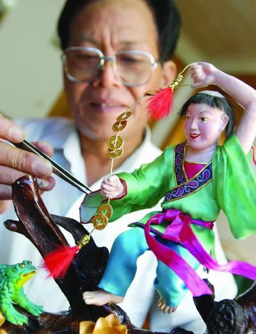 中國傳統民間工藝綢塑