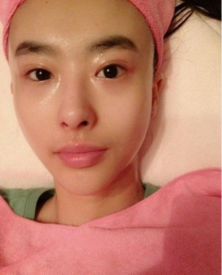 翟凌翟凌素顏照