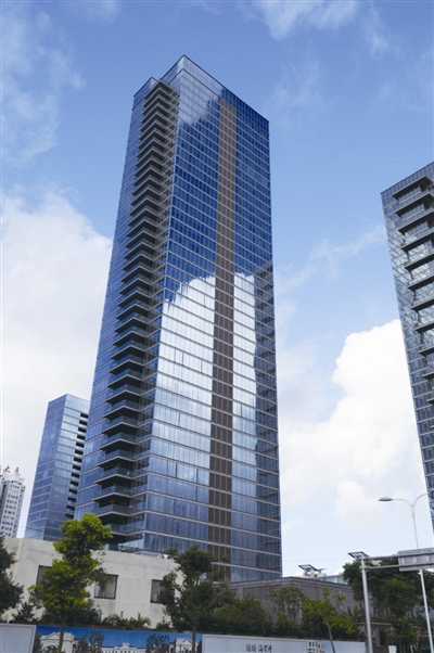 鹿城廣場的玻璃幕墻