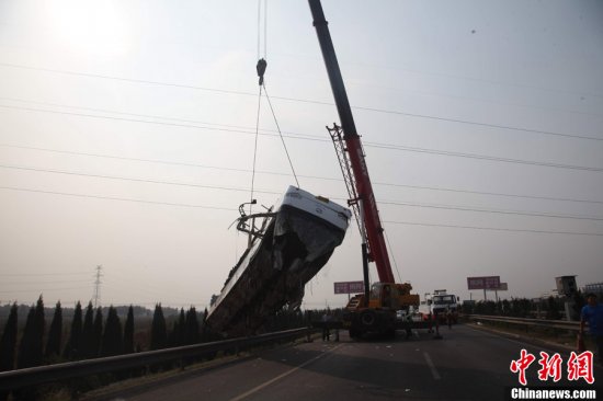青銀高速淄博車禍
