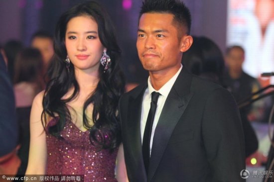 林丹與劉亦菲熱聊