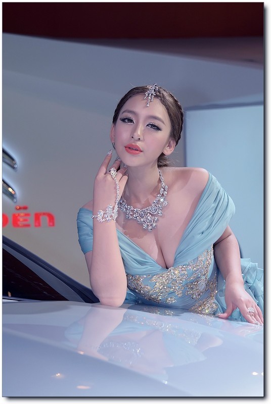 高三車展女神曹陽