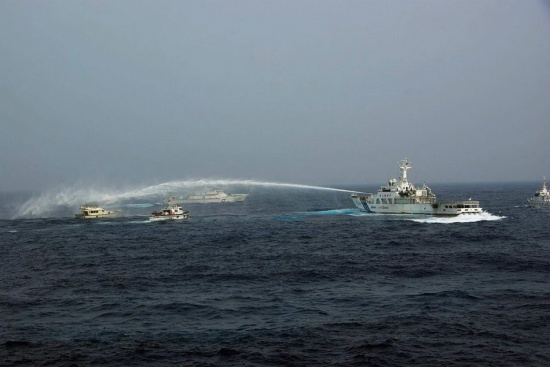 臺(tái)灣保釣遭日船攔截