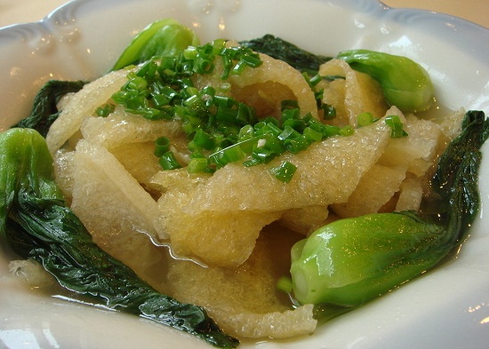 讓女人保持年輕的食物之八:肉皮