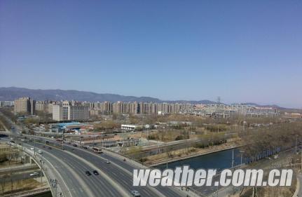 北京18日迎來雨雪天氣 城區(qū)雨夾雪轉(zhuǎn)中雪