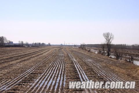 吉林雨雪頻繁氣溫持續(xù)偏低 長春看“天”延期供暖