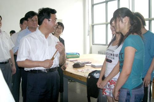 山東原副省長黃勝46情婦