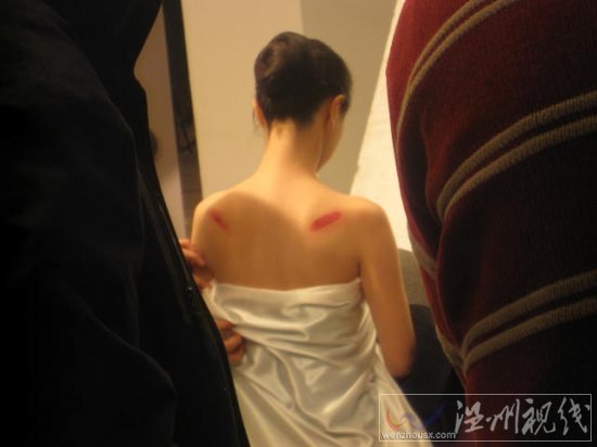 干露露資料：莫納夏天劇照