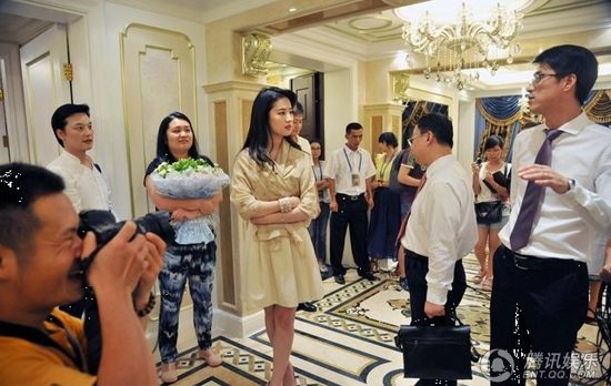 劉亦菲南寧萬達