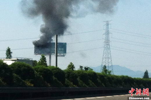 廣告牌發生自燃圖片