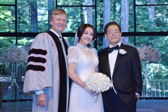 劉曉慶四度結婚