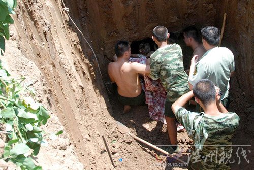 駐馬店市新蔡縣救援現(xiàn)場圖片