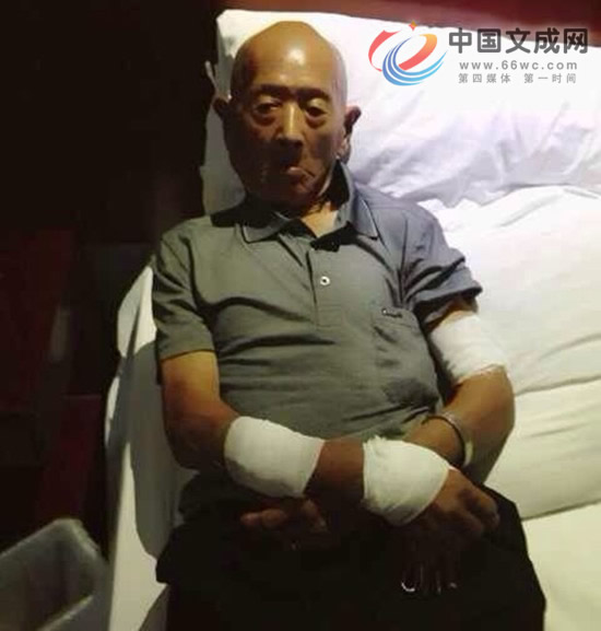 老人被孫女潑尿 溫州文成一老人被24歲幼師孫女三次潑尿