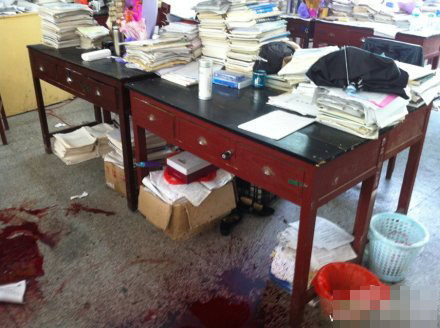 臨川二中學(xué)生殺老師