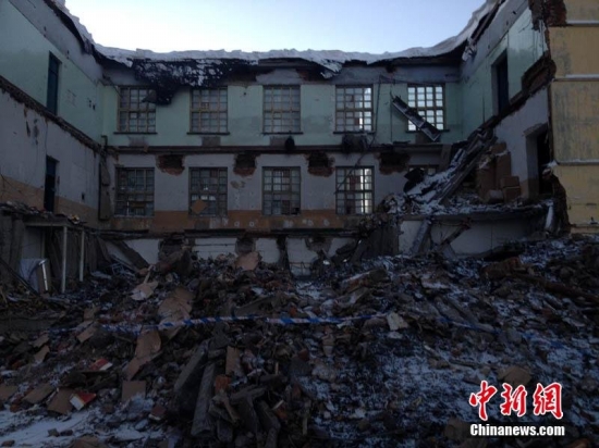 2013牡丹江暴雪廠房坍塌