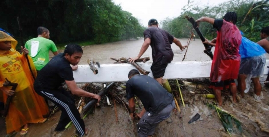 2014年第1號(hào)臺(tái)風(fēng)玲玲造成菲律賓死傷百多人