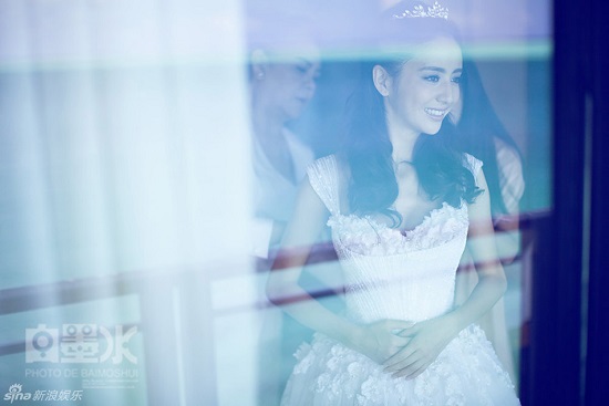 佟麗婭陳思成婚禮在大溪地舉行 一開始就奔著結(jié)婚去