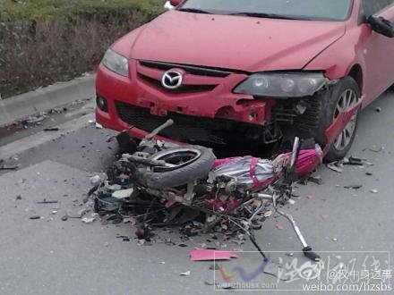 漢中濱江路車禍現(xiàn)場