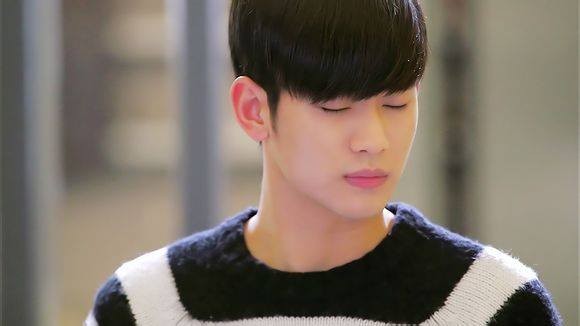 金秀賢喜歡什么樣的女生