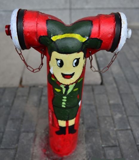 重慶街頭消防栓化身卡通形象