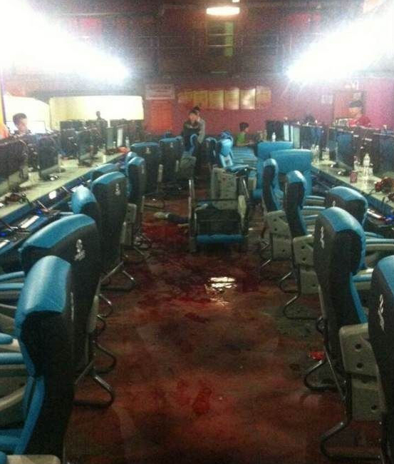 湖南網吧群毆事件 航空母艦網吧斗毆致2死2傷