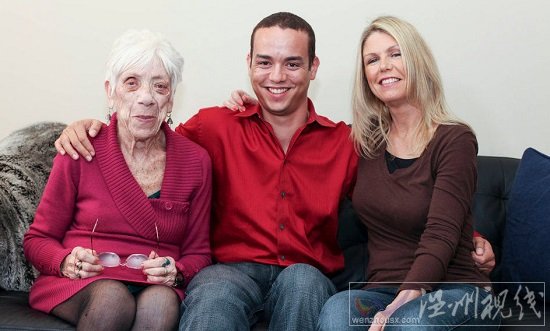 美國31歲男子談戀愛 帶91歲女友回家見媽媽