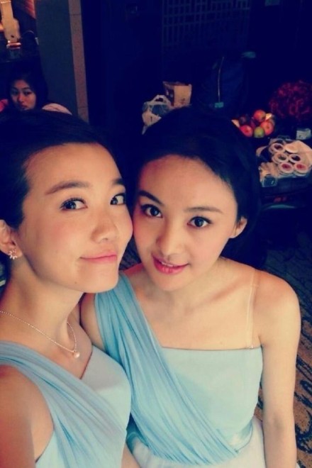 鄭爽當(dāng)謝楠伴娘 吳京謝楠婚禮伴娘是鄭爽于莎莎