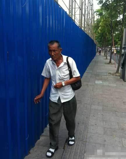 假摔帝再現(xiàn)杭州城 老人假摔招搖撞騙十幾年