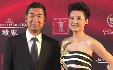 袁立與網友對罵 怒罵網友造謠袁立被鄧婕掌摑