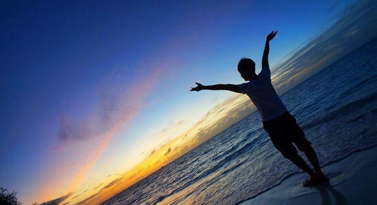 林志穎和老婆海邊度假