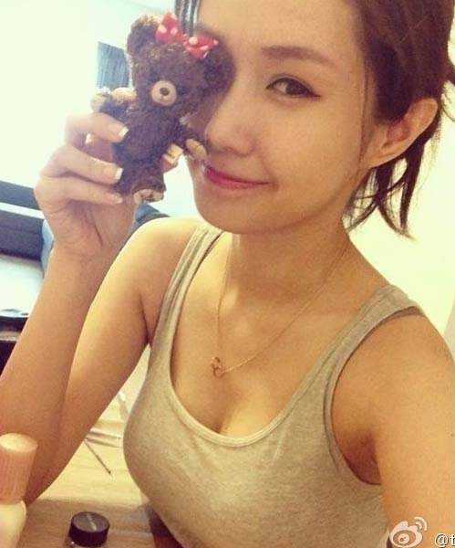 柯震東新歡照片 Tracy私生活照片曝光