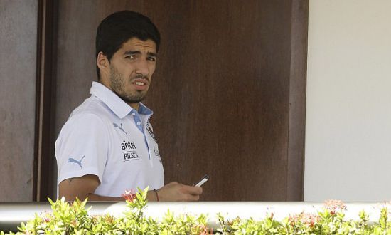 蘇神咬人禁賽9場