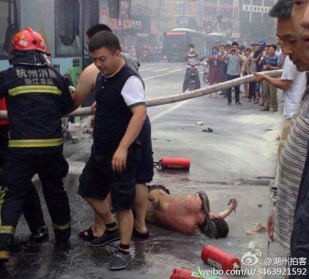 杭州公汽著火現場