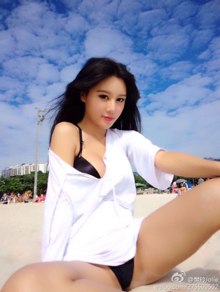 北師校花樊玲曝私照 中國足球寶貝樊玲照片