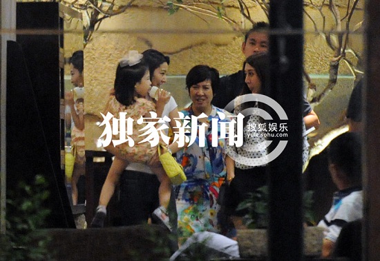 胡海泉隱婚超生多年 嬌妻女兒首曝光